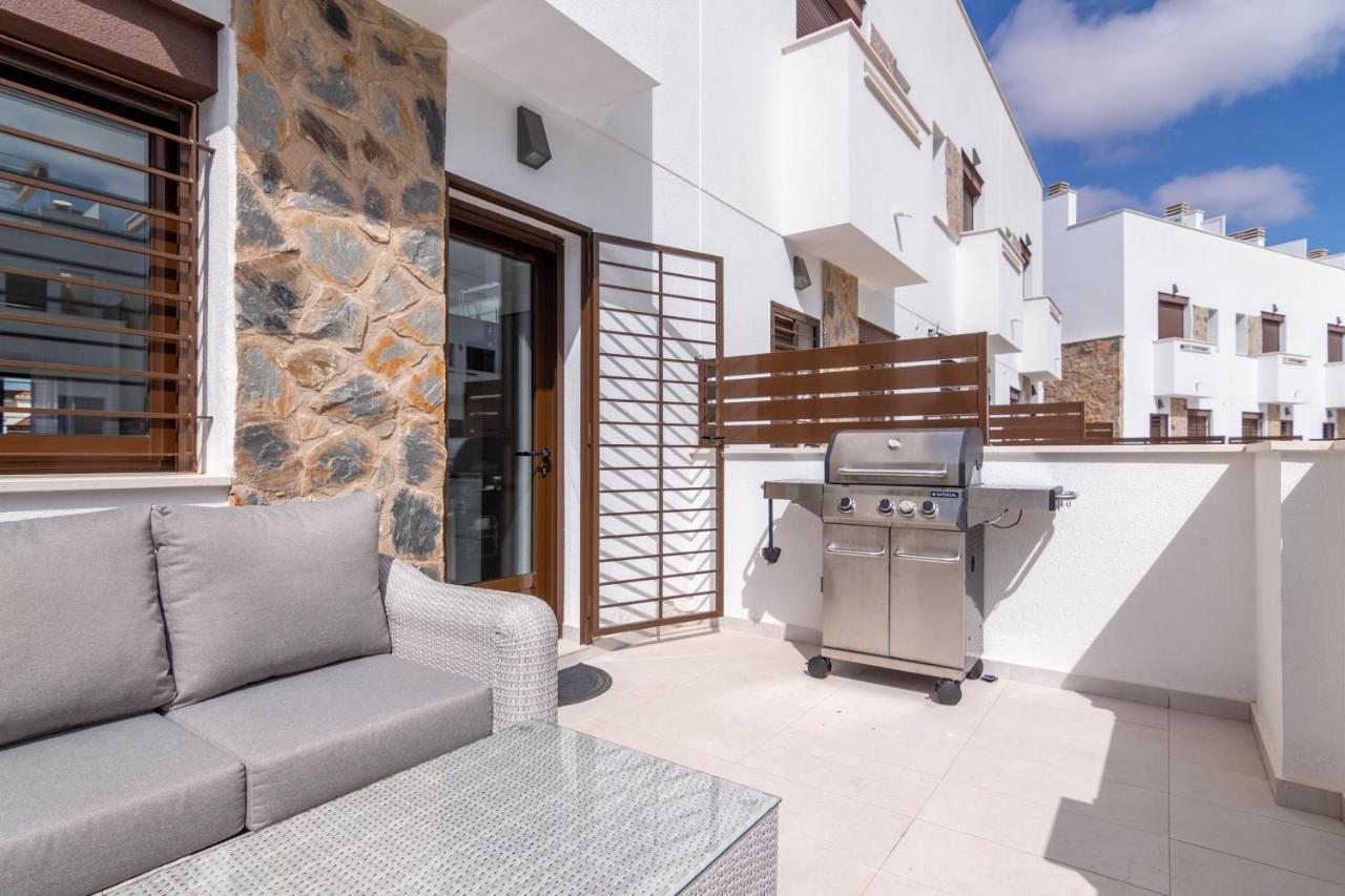 Bahia Homes Torrevieja Esterno foto