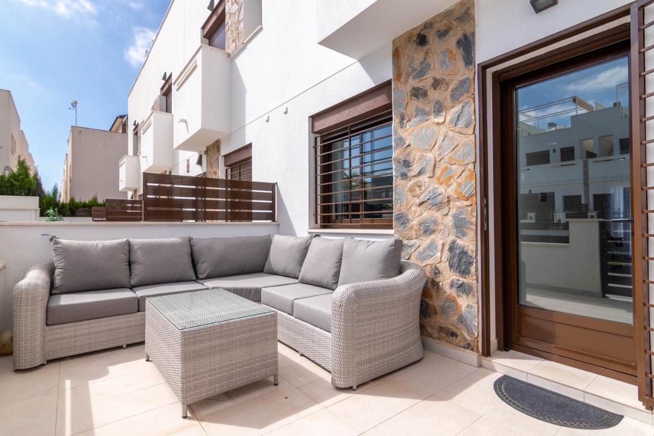 Bahia Homes Torrevieja Esterno foto